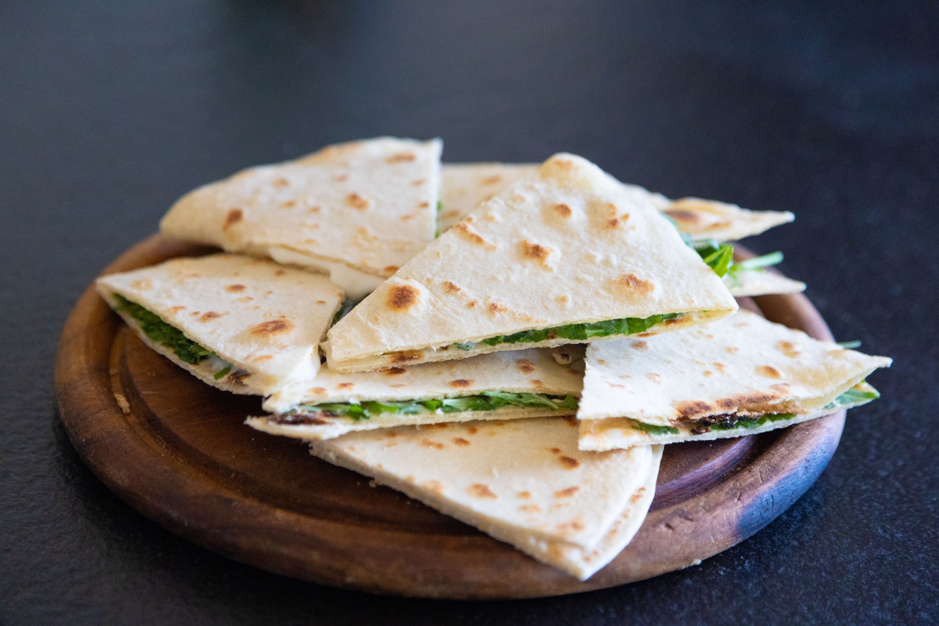 Pezzi di piadina italiana